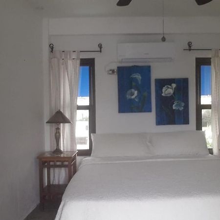 Hotel Y Restaurante Cesar Mariscos Tela Zewnętrze zdjęcie